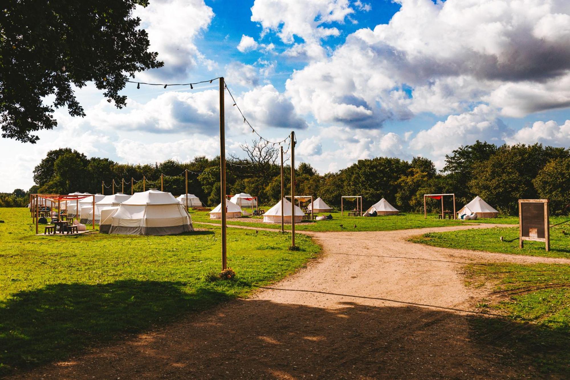 Domo Camp - Nature Glamping Hof Viehbrook Hotel Rendswuhren Екстериор снимка